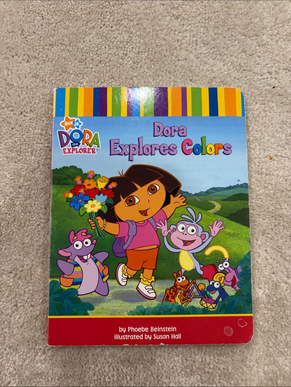 🦋5/10 Dora the Explorer Board Book